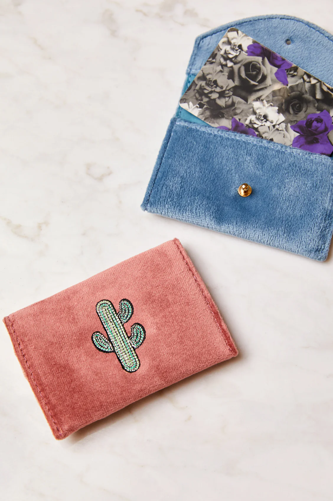 Embroidered Cactus Envelope Card Holder - Image 2
