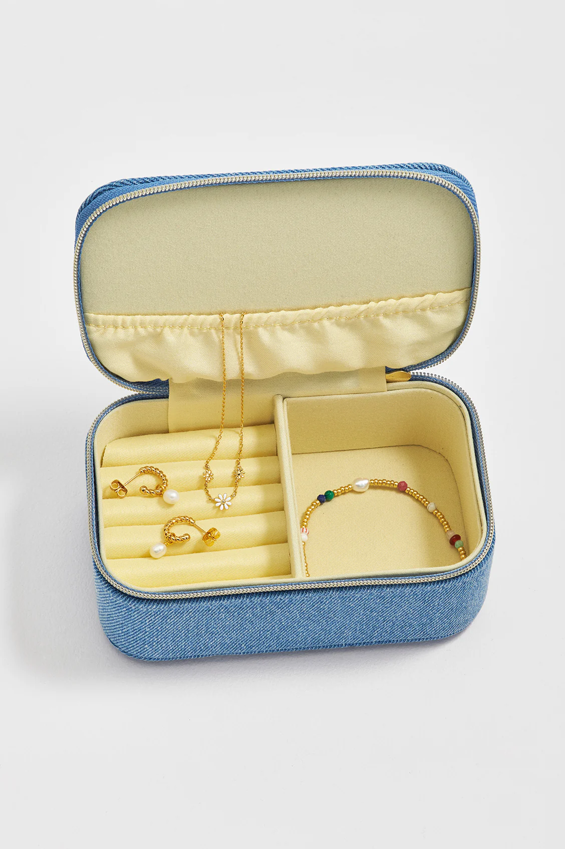 Daisy Embroidered Mini Jewellery Box - Image 5