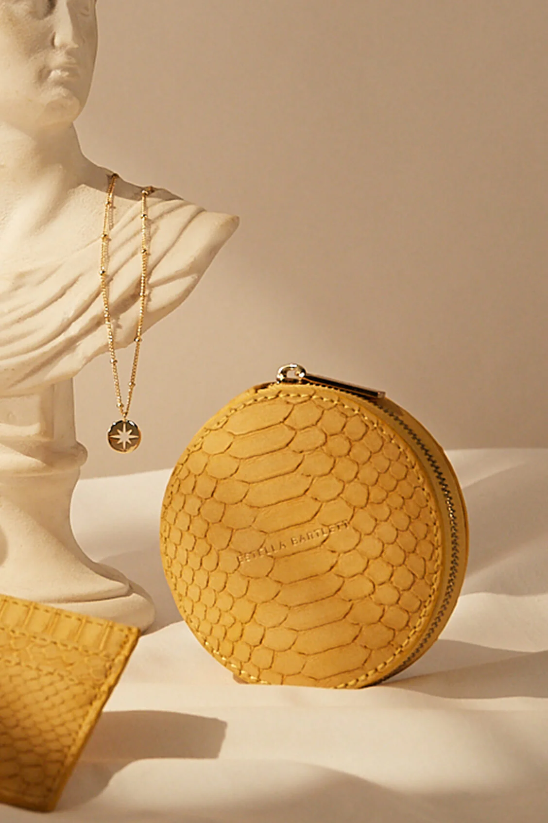 Circle Coin Purse - Image 2