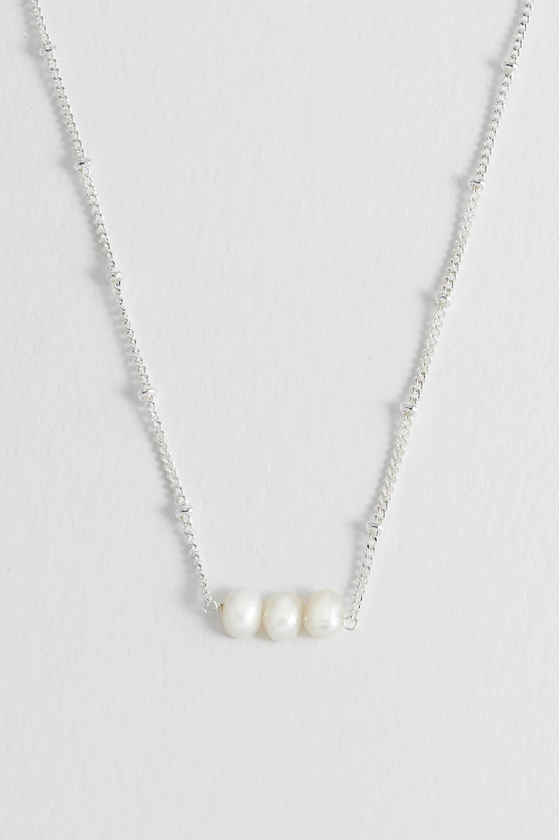 Beaded Chain And Pearl Necklace - Image 7