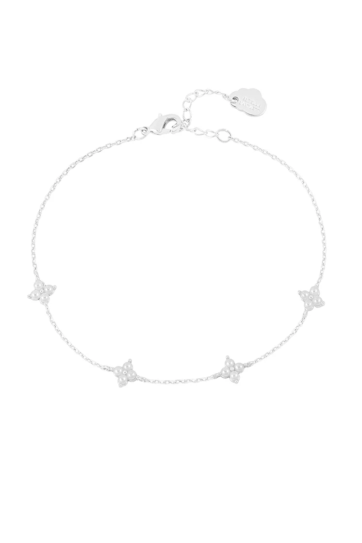 Mini Pearl Flower Bracelet - Image 3