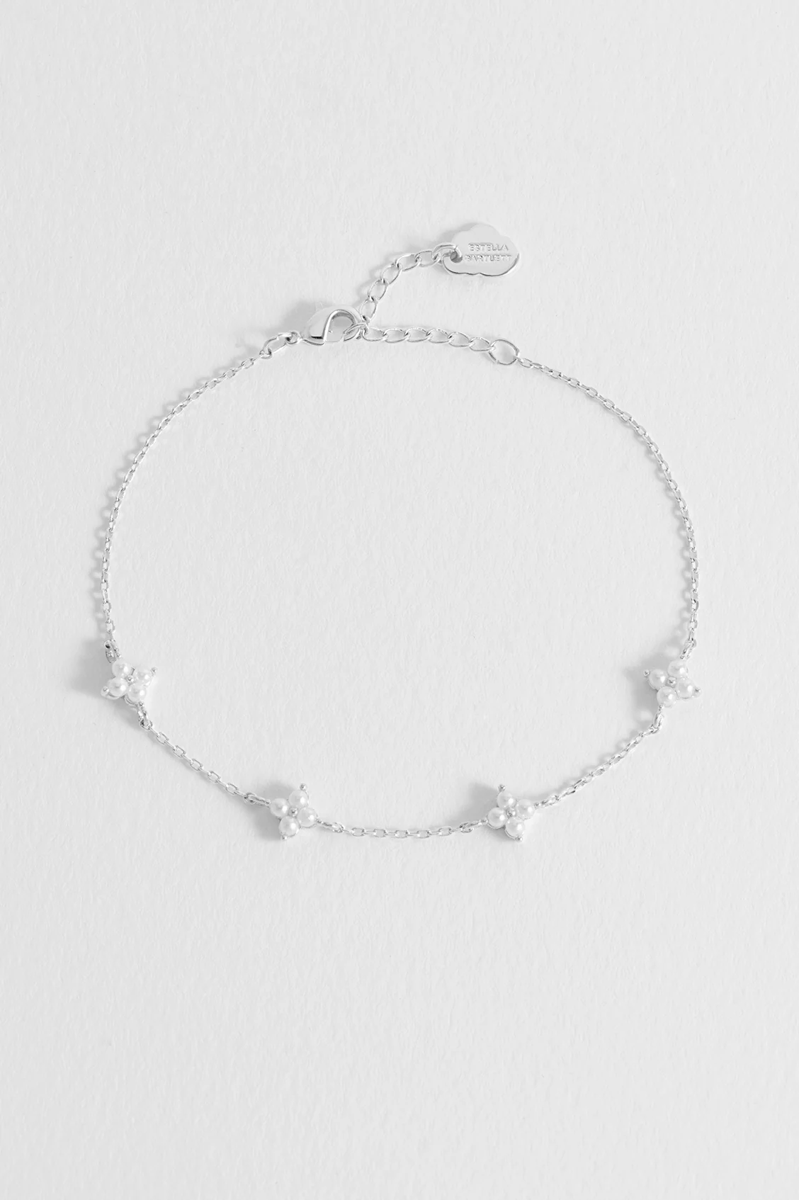 Mini Pearl Flower Bracelet - Image 4