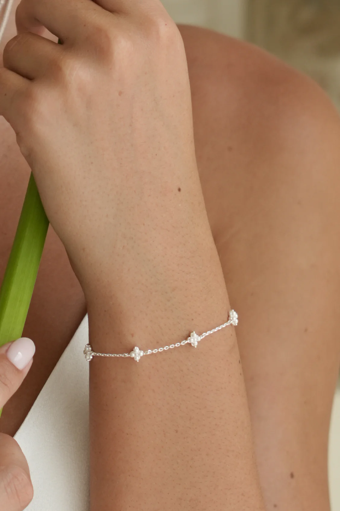 Mini Pearl Flower Bracelet - Image 5