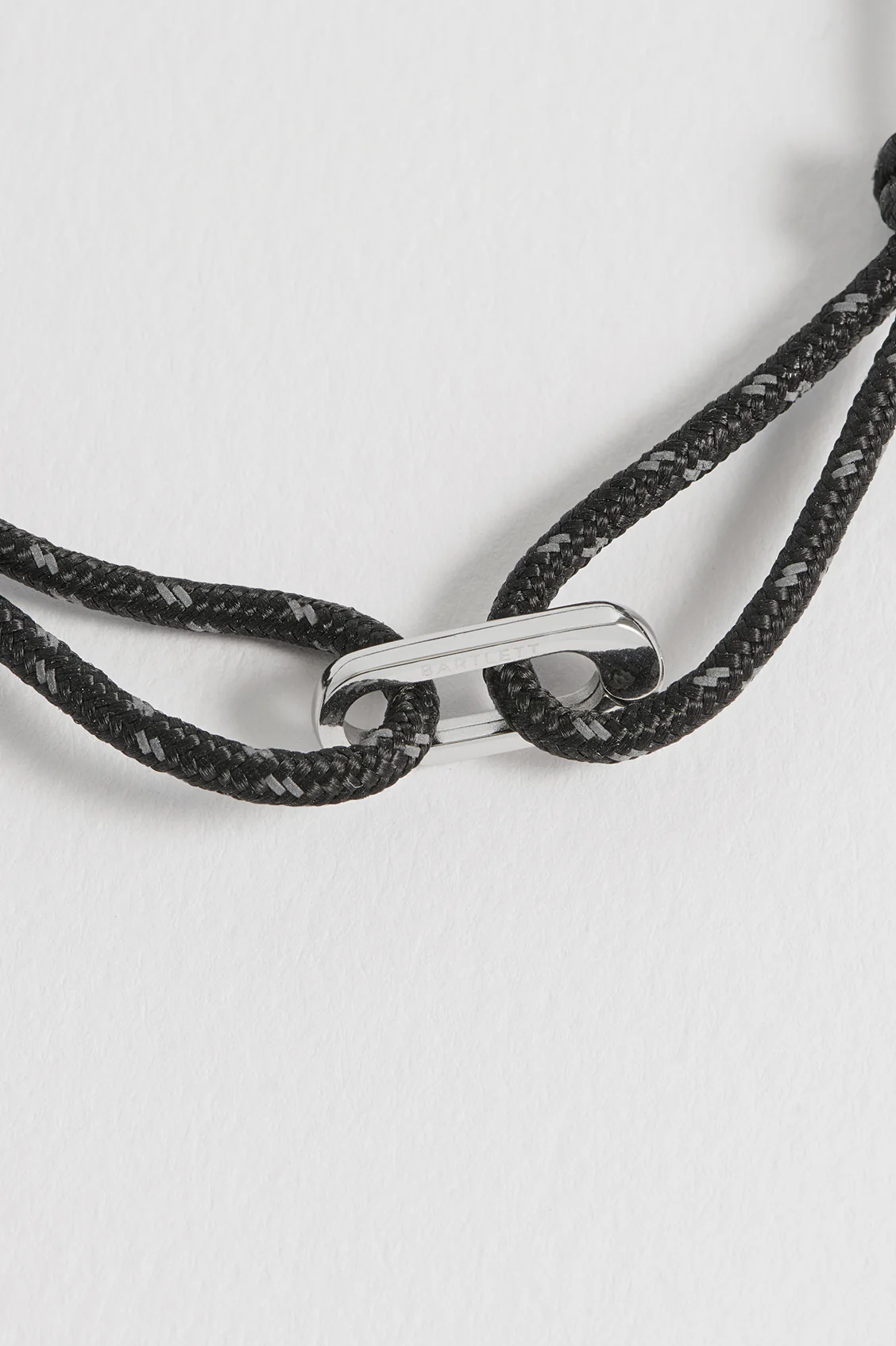Men's Black And Grey Single Link Carabiner Cord Bracelet - Image 4